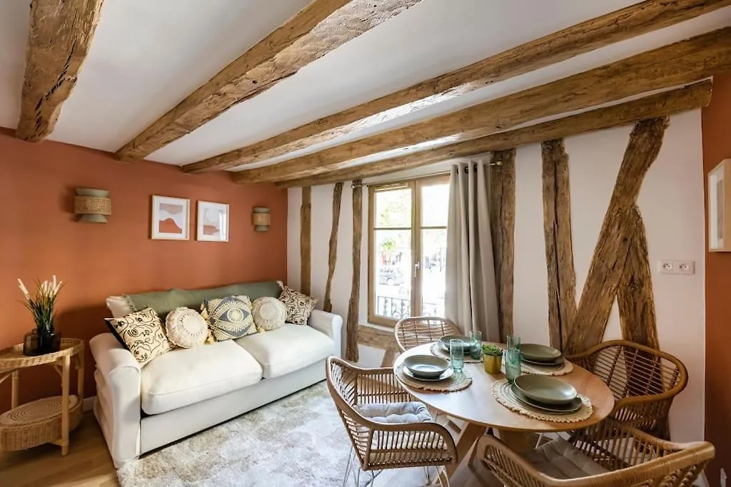 Le Nid Apartment Paris